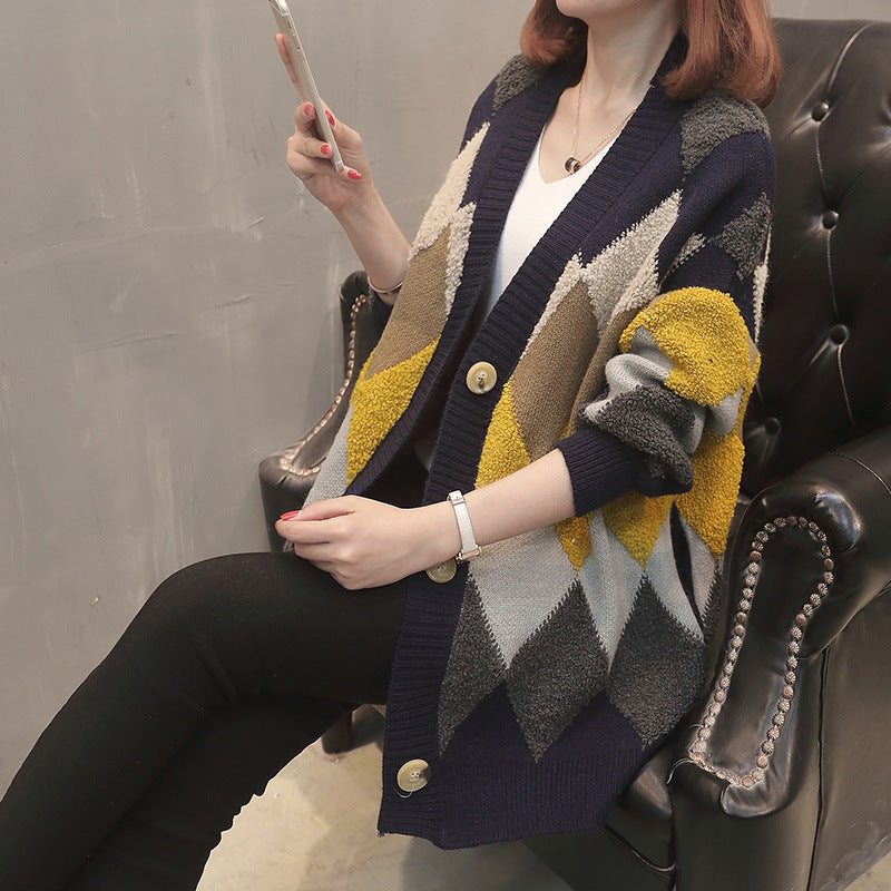 Cardigan en tricot à motifs pour femmes avec détails de boutons et coupe décontractée Chic und Stil