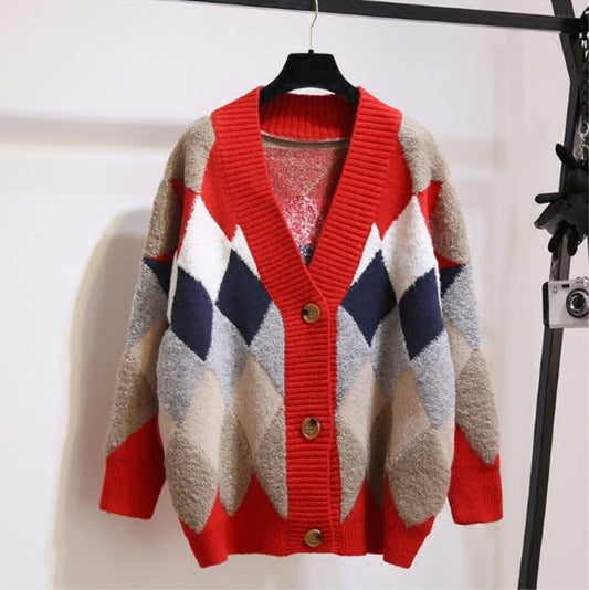 Cardigan en maille épaisse pour femmes avec un motif losange saisissant et un design sans bouton Chic und Still
