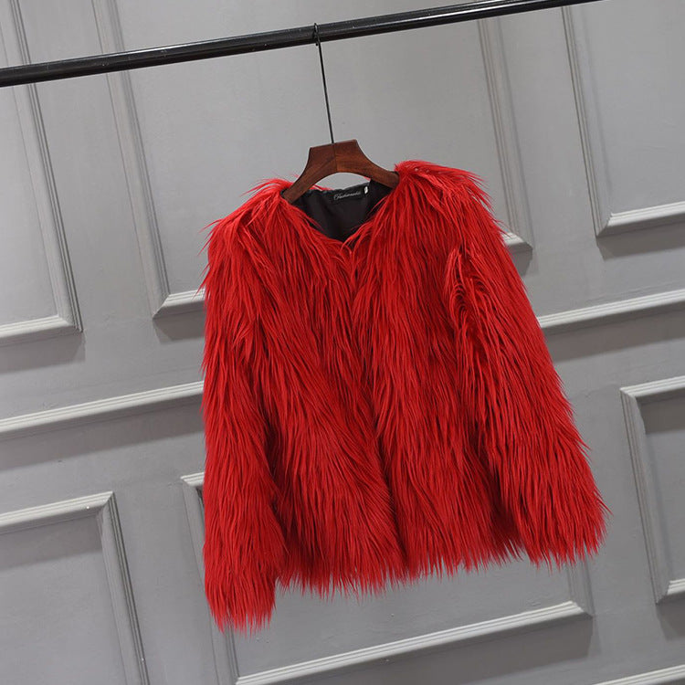 Ladies Luxurious Faux Fur Jacket with Voluminous Collar Chic and Style