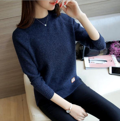 Elegant knitted pullover for women with textured fabric Chic and Style