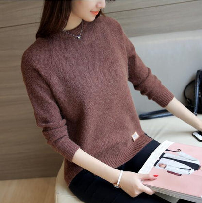 Elegant knitted pullover for women with textured fabric Chic and Style