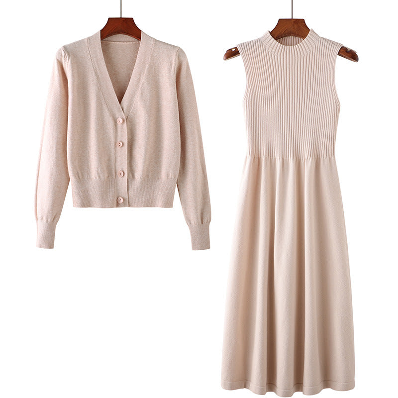 Robe en tricot pour femmes avec cardigan assorti et structure à côtes Chic und Stil