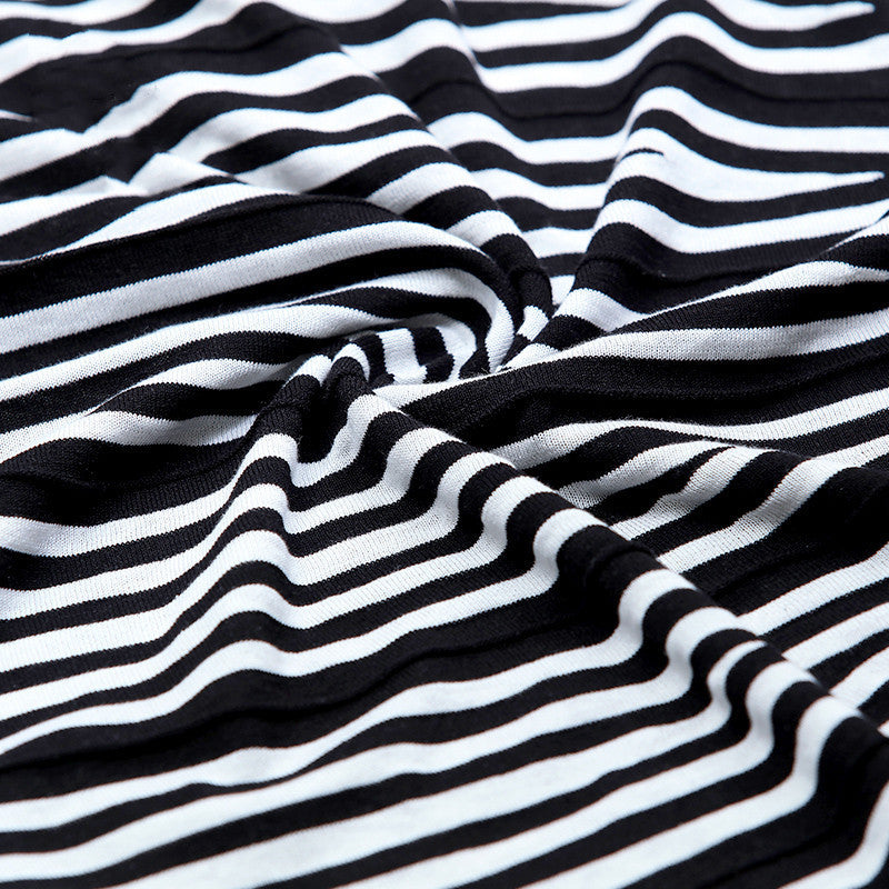 Casual knit sweater for women with eye-catching pattern Chic and Style