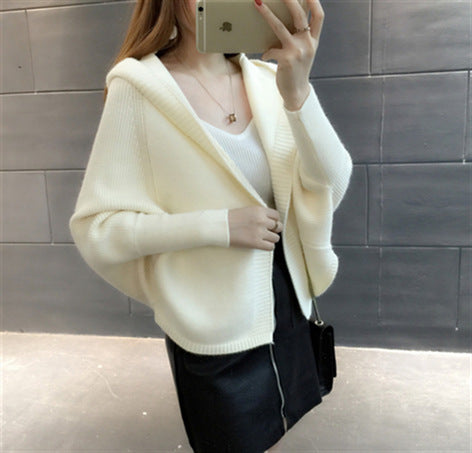 Beige / Nothing to translate.