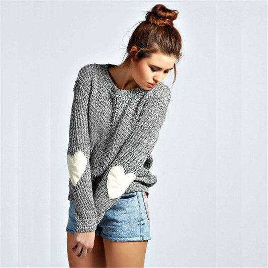 Pull décontracté en gros tricot pour femmes avec des applications en forme de cœur Chic und Still