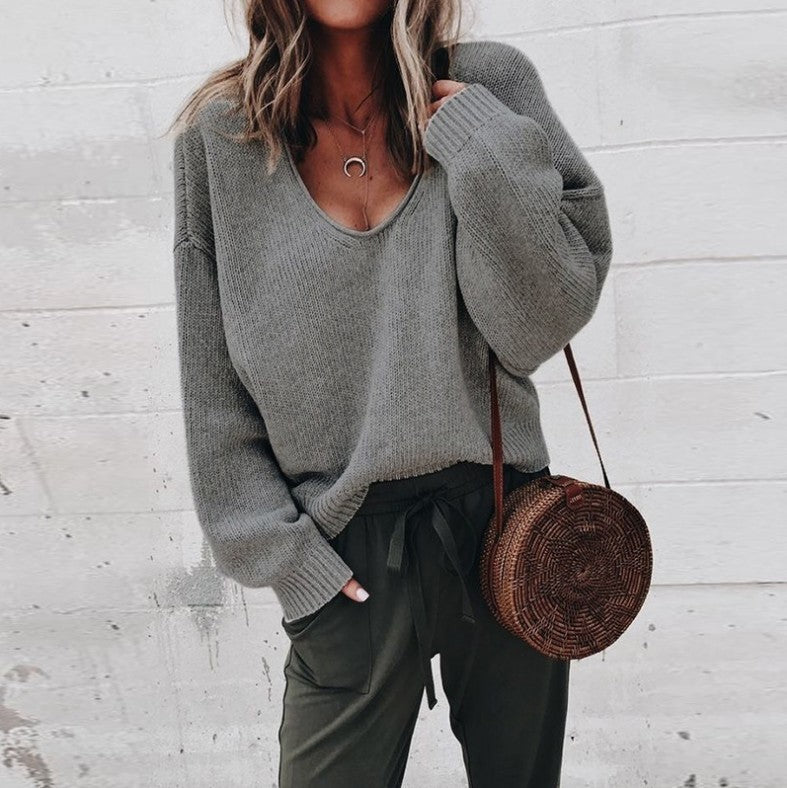 Pull en viscose pour femmes avec coupe large et décolleté en V profond Chic und Stil