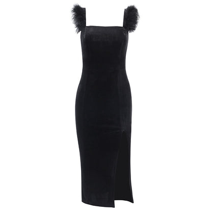Robe de soirée en velours pour femmes avec bretelles en plumes Chic und Stil