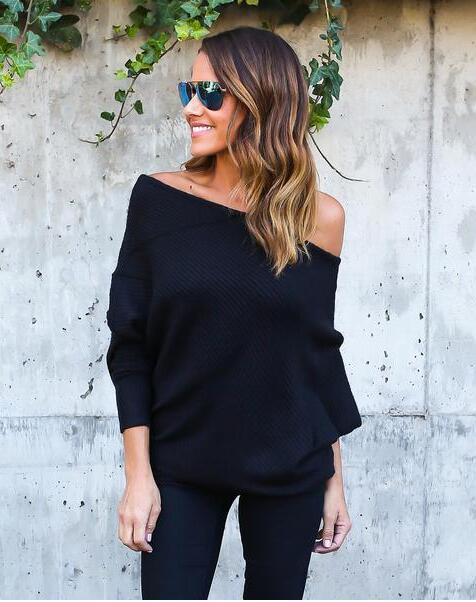 Dames Off-Shoulder Tricot Pullover avec coupe décontractée et structure côtelée Chic und Stil