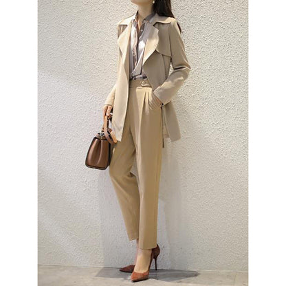 Chic and Style women's trench coat and tailored pants set