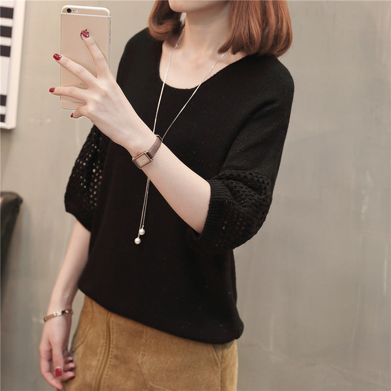 Pull femme avec motif au crochet décoratif et décolleté en V Chic und Still