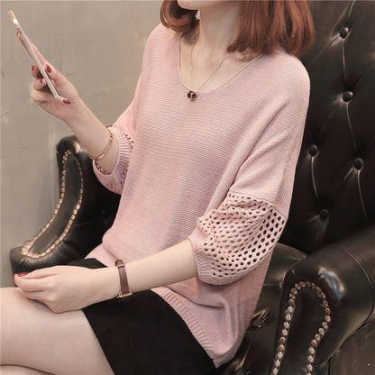 Dames pull en gros tricot avec des manches à trous décoratives Chic und Stil