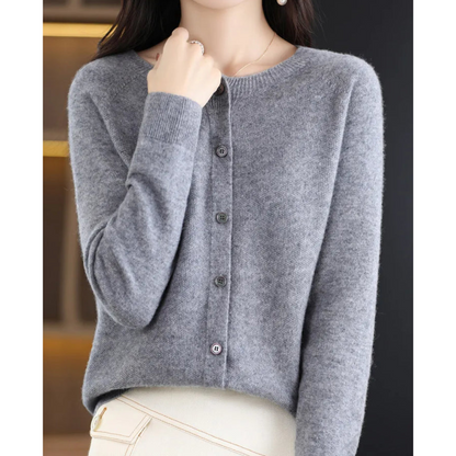 Chic und Stil | Women's Cardigan with O-Neck Made of 100% Pure Merino Wool, Cashmere Sweater