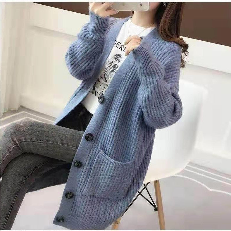 Dames Gros Tricot Cardigan avec décolleté en V profond et élégants détails de boutons Chic und Stil