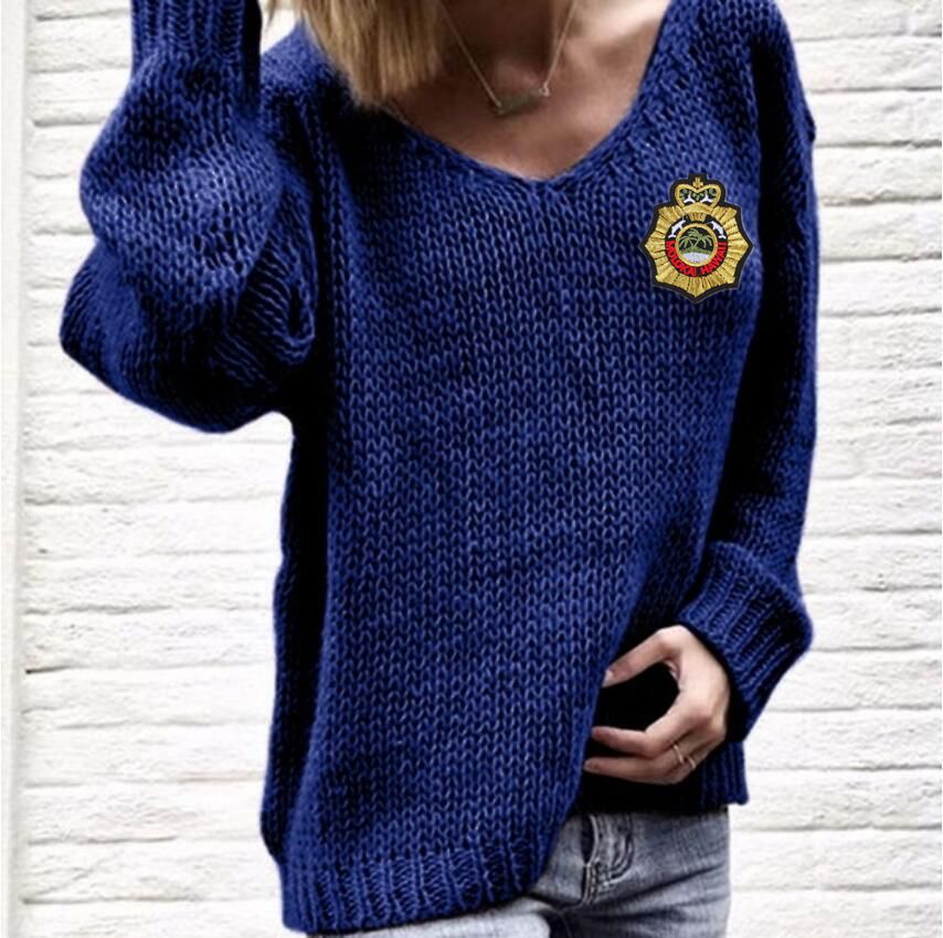 Pull en maille épaisse pour femmes avec décolleté en V profond et coupe décontractée Chic und Still