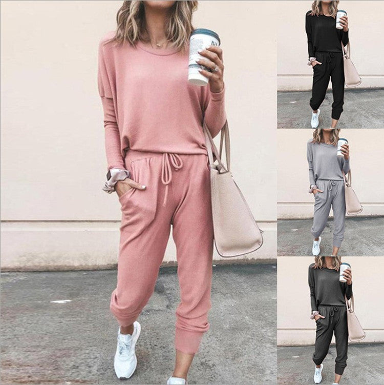 Women's Comfortable Jumpsuit with Fashionable Round Neck and Adjustable Belt - Chic and Stylish
