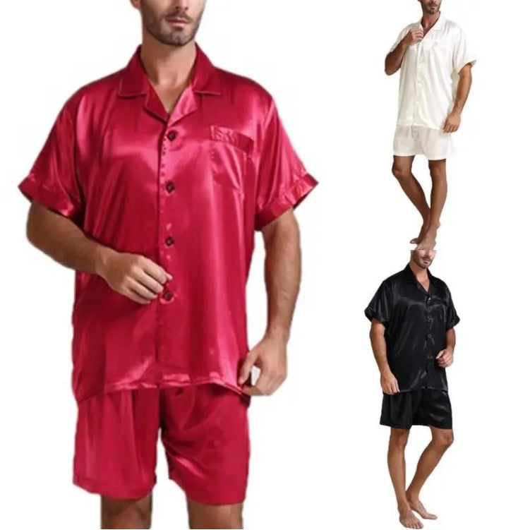 Women's satin pajama set with shorts and elegant collar Chic und Stil