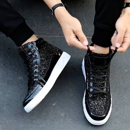 Chic und Stil | Men's Basketball Shoes with Shiny Effect