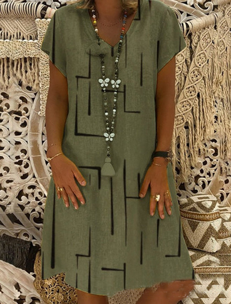Robe tunique confortable pour femmes avec des motifs graphiques modernes Chic und Stil