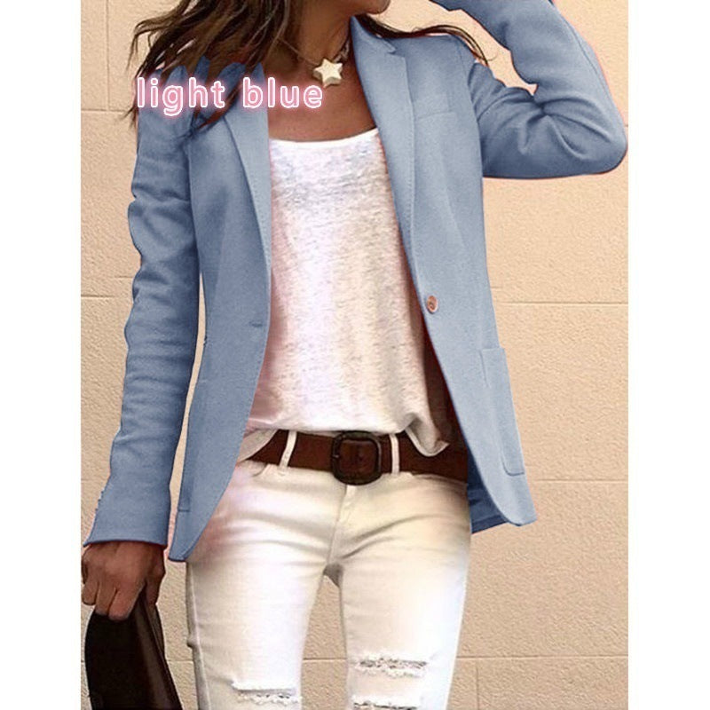 Blazer cintré pour femmes avec un élégant revers Chic und Stil
