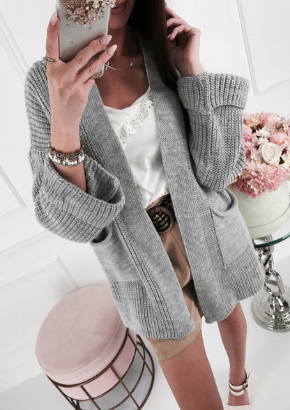 Dames cardigan en grosse maille avec des détails à la mode et des poches Chic und Stil