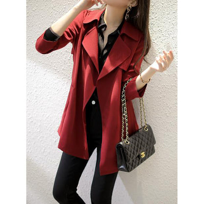 Chic and Style women's trench coat and tailored pants set