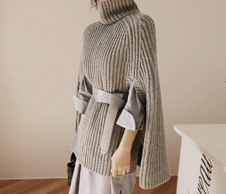 Pull en tricot surdimensionné pour femmes avec col haut et design texturé Chic und Stil
