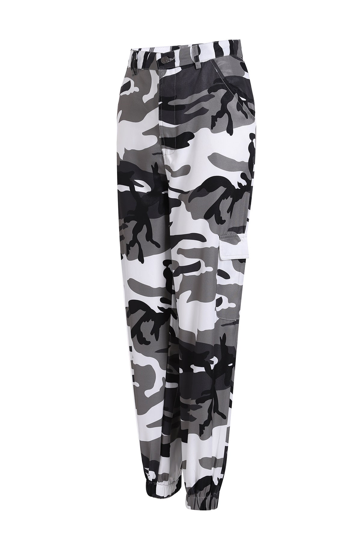 Women's cargo pants with a modern camouflage design, elastic waistband, and practical pockets Chic and Style