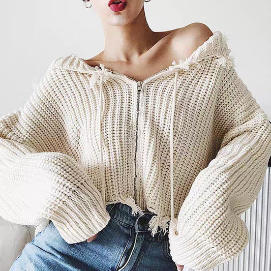 Dames Grand pull à capuche en tricot avec fermeture éclair et franges Chic und Stil