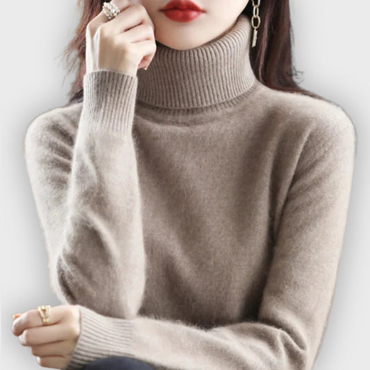 Chic und Stil | Cashmere Roll Neck Sweater