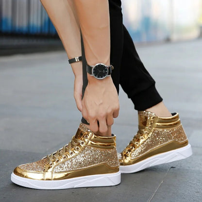 Chic und Stil | Men's Basketball Shoes with Shiny Effect