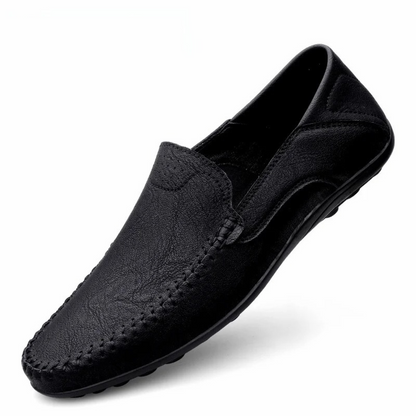 Chic und Stil | Comfortable Leather Moccasins for Men Made of Pure Real Leather in Solid Color