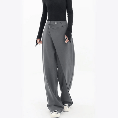 Chic und Stil | Wide pants - Asymmetrical & luxurious wide pants by Isabella Vionnet