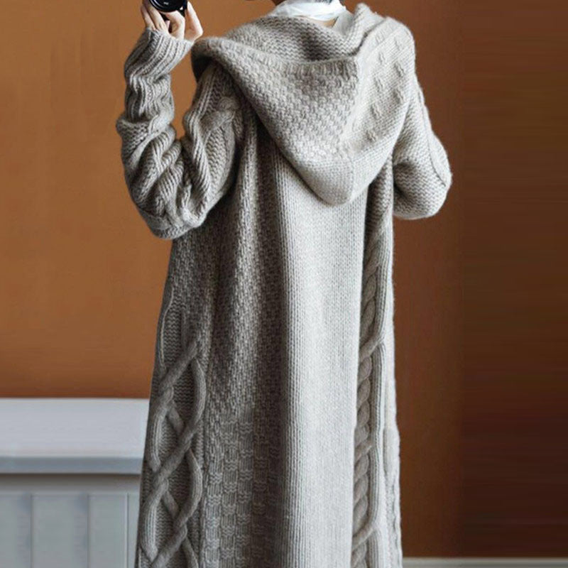 Dames cardigan avec capuche et design structuré Chic und Stil