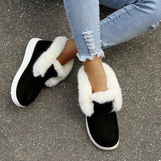 Chic und Stil | Comfortable fluffy boots