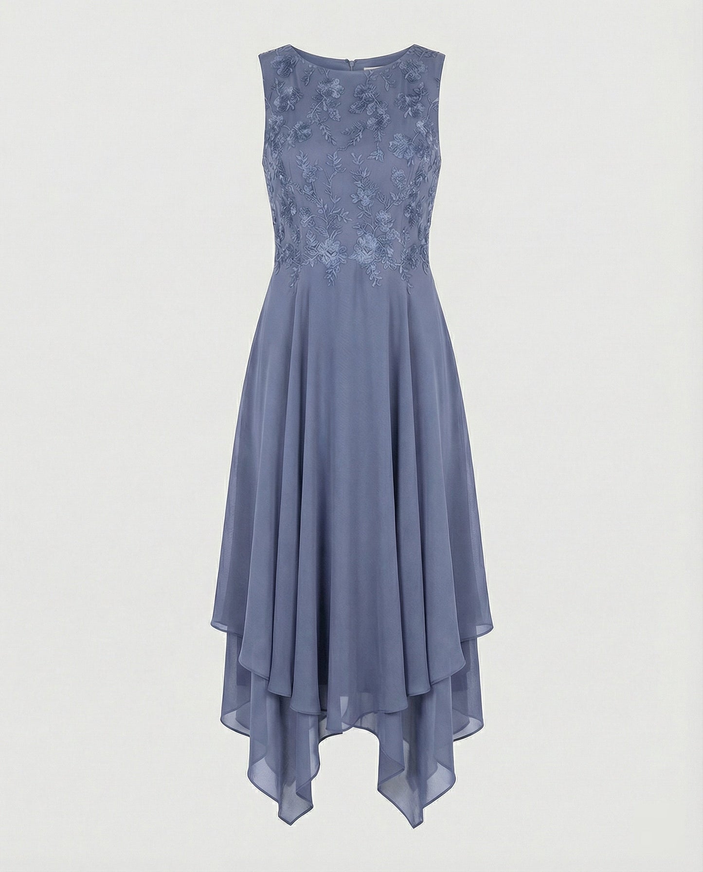 Chic und Stil | Women's Elegant Summer Dress Light & Feminine Cut