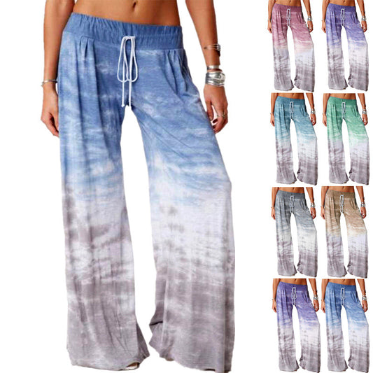 Wide beach pants for women with elastic waist and trendy batik design Chic und Stil