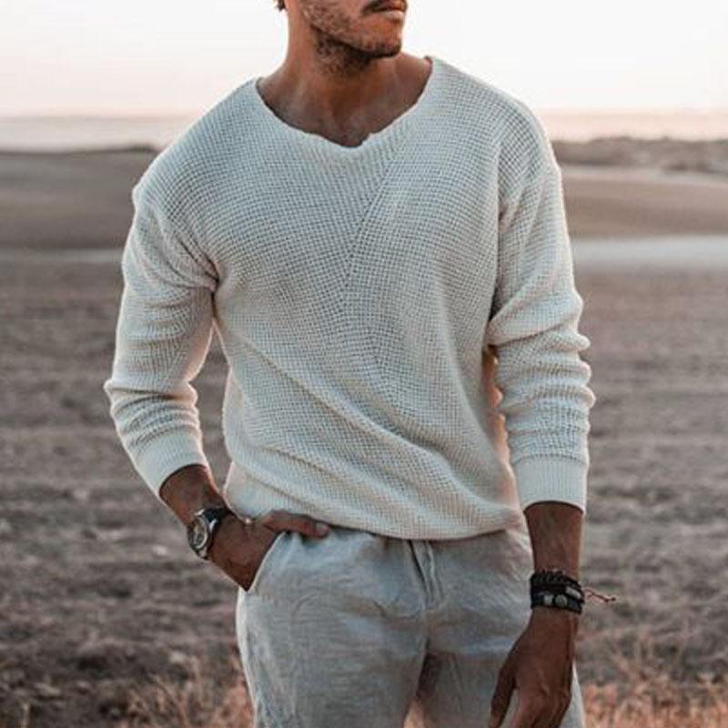V-neck knitted pullover with textured surface for men Chic und Stil