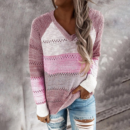 Pull en tricot pour dames avec décolleté en V et délicats motifs ajourés Chic und Stil