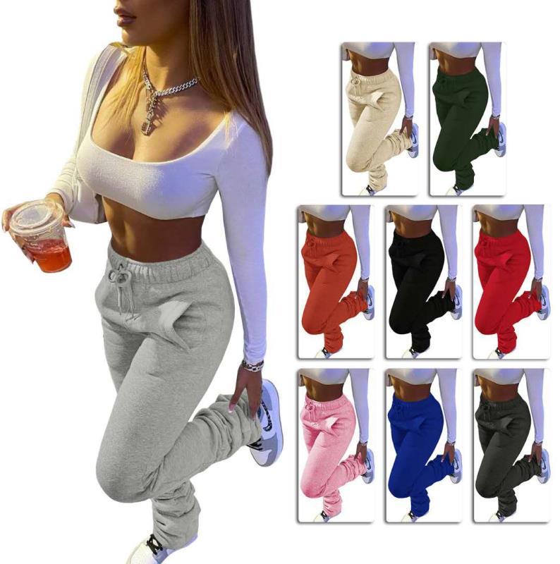 Casual women's sports pants with elastic waistband and practical side pockets Chic and Style
