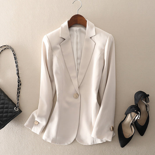 Blazer Femme Sur Mesure Avec Boutons Décoratifs Chic und Stil