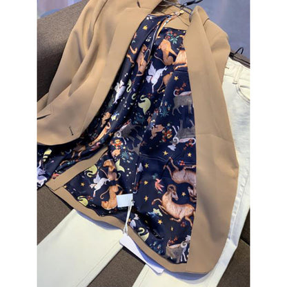 Blazer féminin ajusté avec des détails élégants en or Chic und Stil
