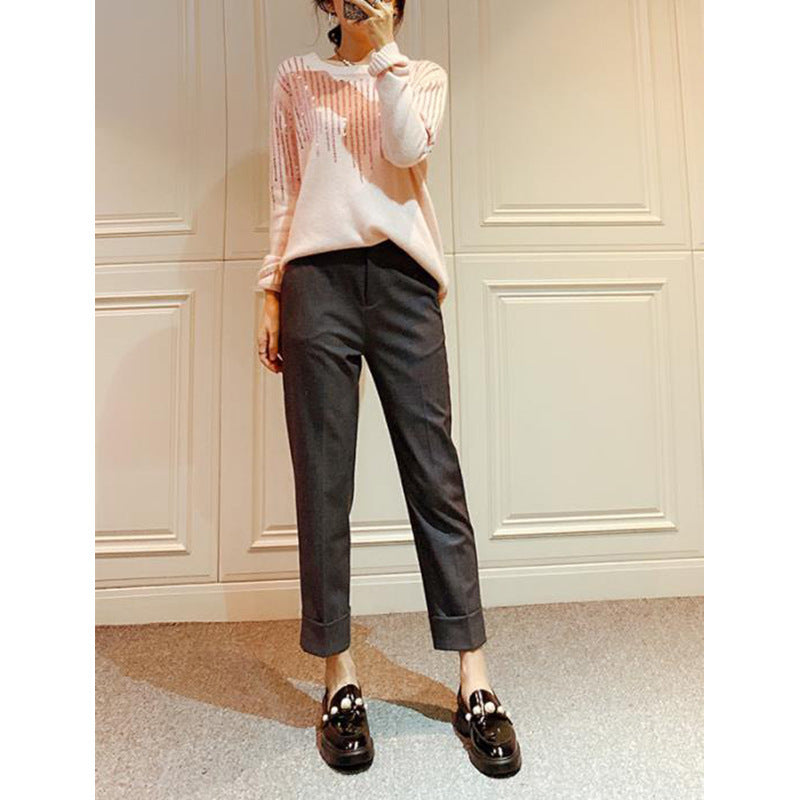 Elegant textured blouse set for women and tailored pants Chic und Stil