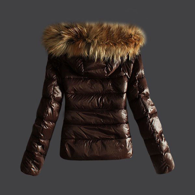 Quilted jacket for women with removable faux fur collar and modern cut Chic and Style