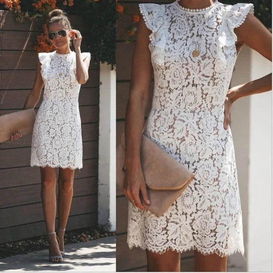 Robe en dentelle romantique pour femmes avec des détails en volants Chic und Stil