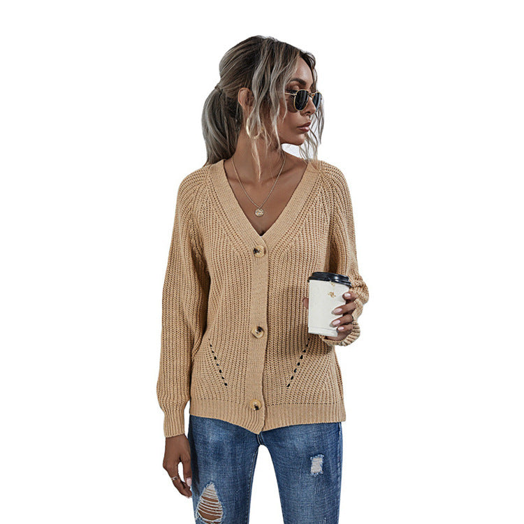 Dames cardigan décontracté avec décolleté en V profond et gros boutons Chic und Stil