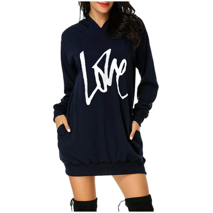 Robe à capuche pour femmes avec poches pratiques et inscription tendance Chic und Stil