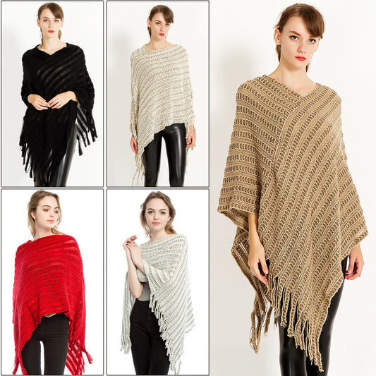 Chic and Style crochet poncho for women with fringed hem