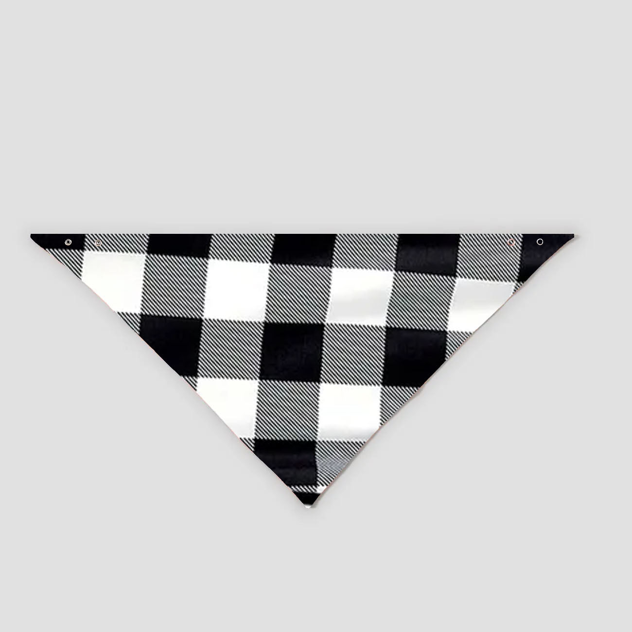 Chic und Stil | Black-and-white checked Christmas shorts-sleeve pajama set with "Creating family Christmas 2025 memories together" text print