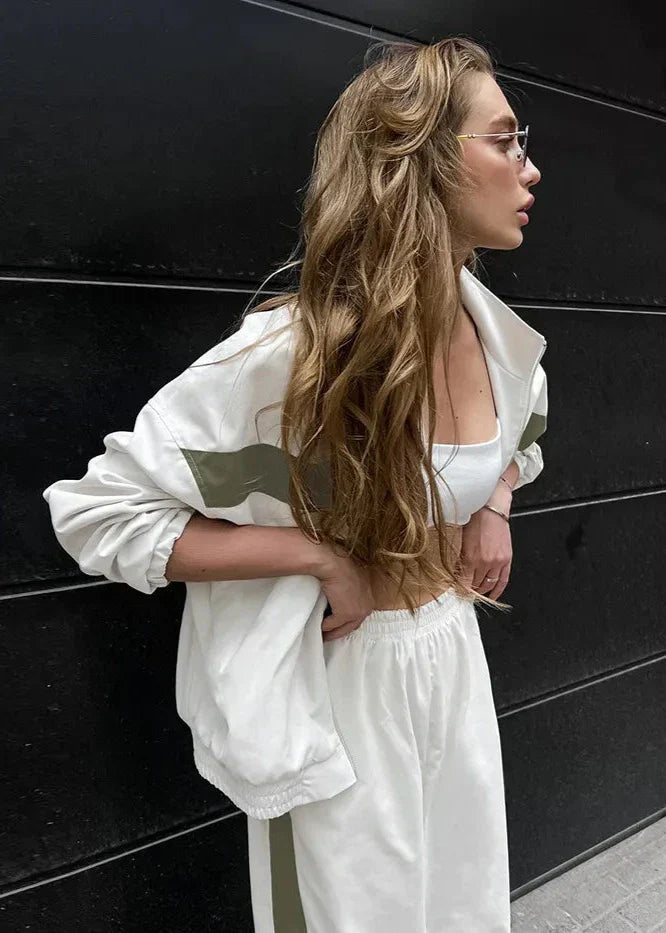 Chic und Stil | Edge - Contrast Zip Jacket and Wide Leg Pants Set