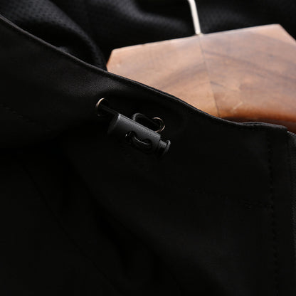 Functional sports jacket for men with adjustable hood and breathable mesh inserts Chic and Style